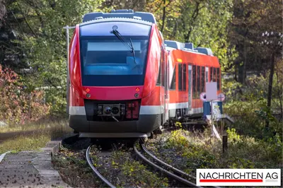 Zugausfälle auf Ulm-Geislingen-Strecke: Oberleitungsschaden sorgt für Chaos!