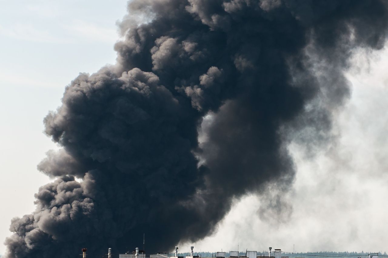 Großbrand in Wolfsberg: Über 100 Feuerwehrleute im Einsatz!