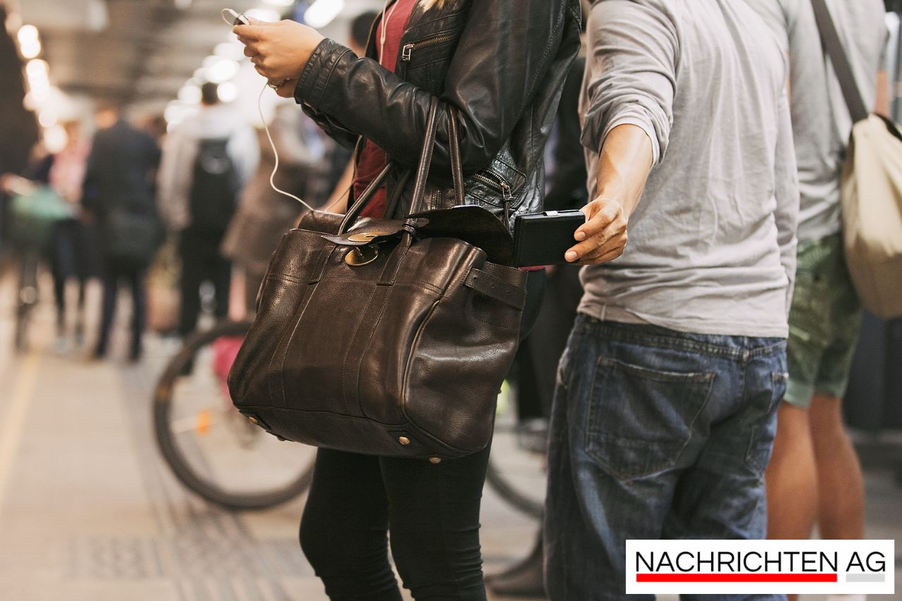 Dramatischer Paketdiebstahl in Wien-Favoriten: Zusteller angegriffen!